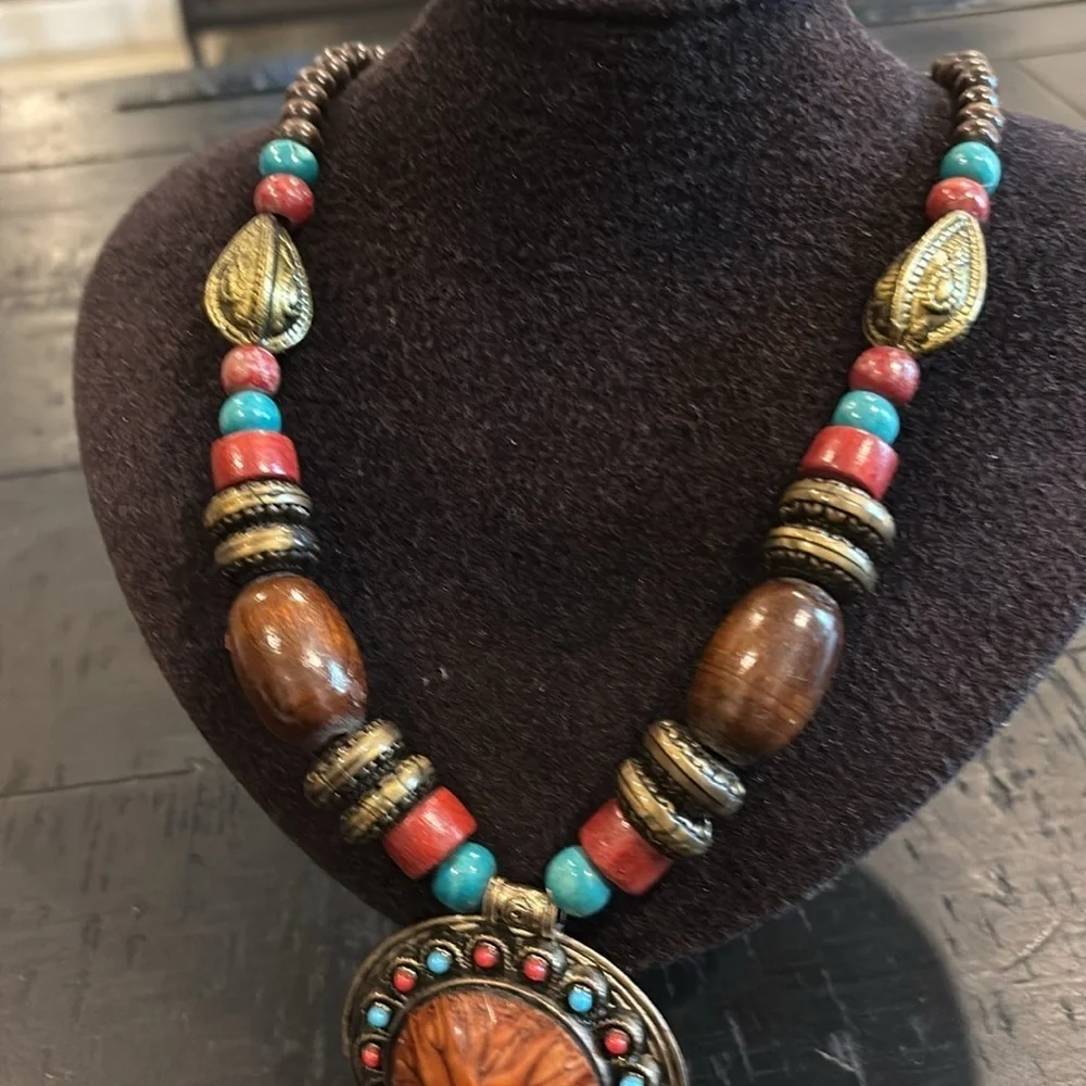 Bohemian Boho Multicolor Beaded Necklace​​ - Picture 3 of 6